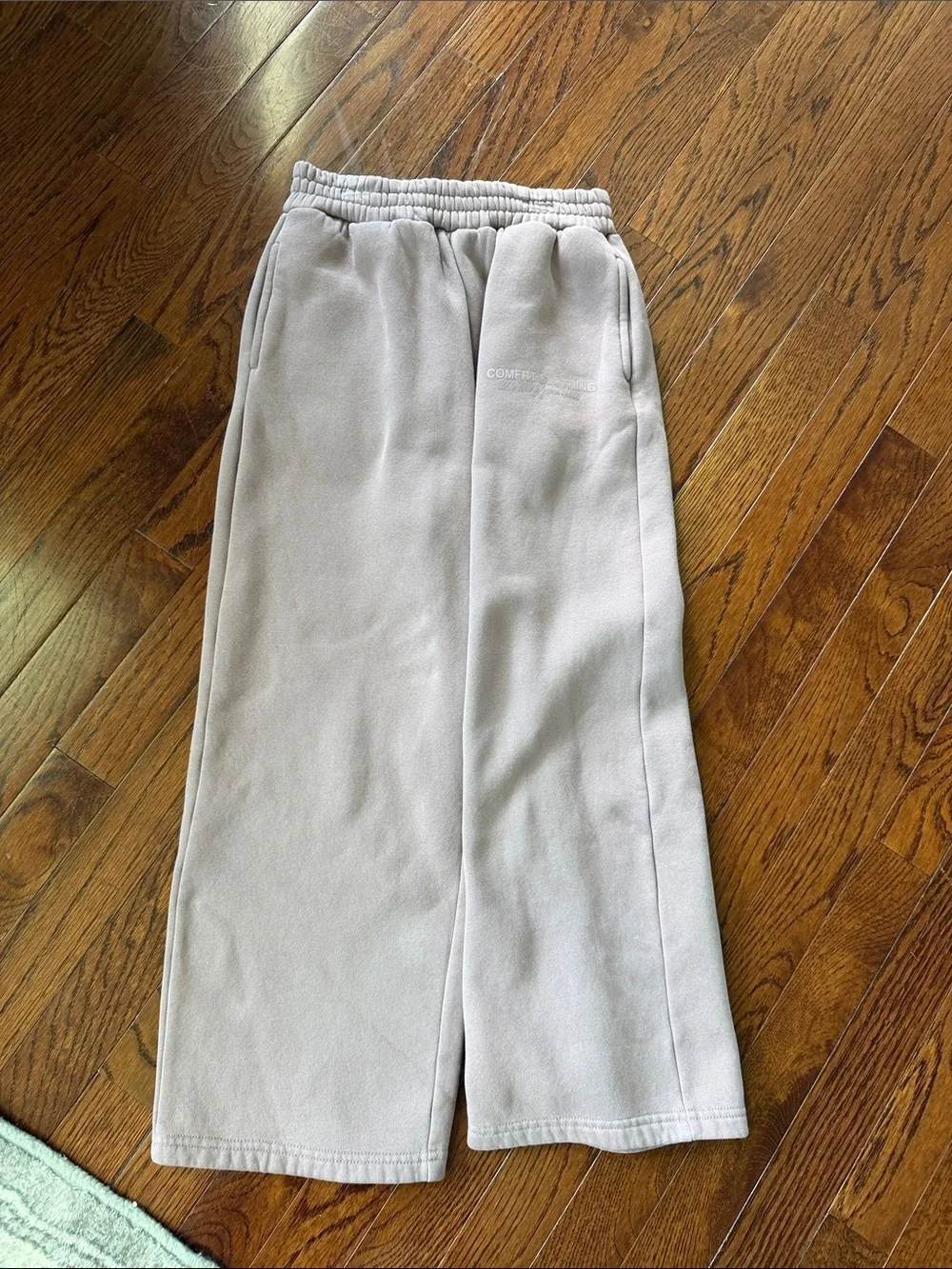 Comfrt mauve colored Hoodie & Jogger Set - Casual Matching Set. Size medium 8/10